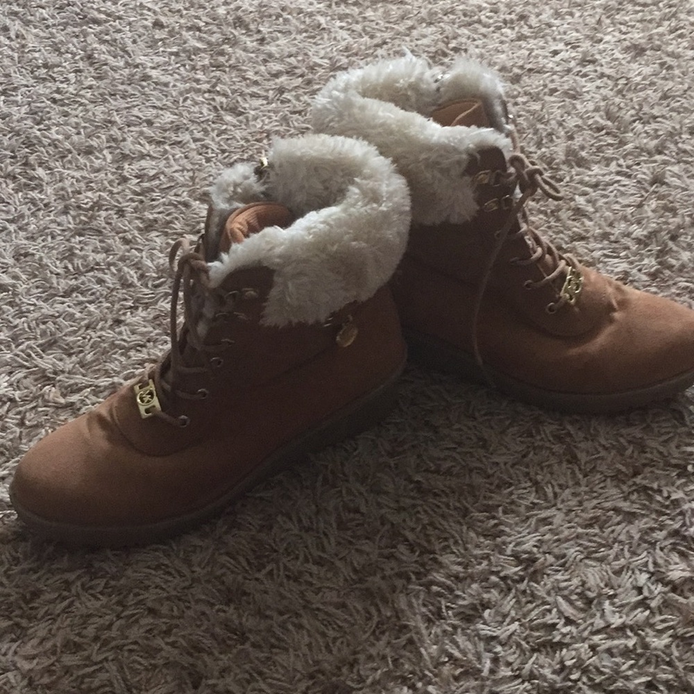 Mk Boots